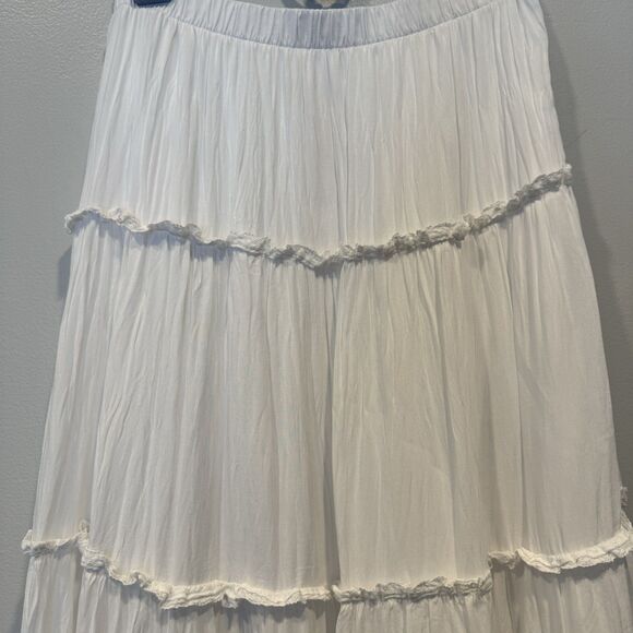 NWT Aritzia Little Moon Damasque Tiered Midi Skirt White Modal Women sz Small - Picture 3 of 12